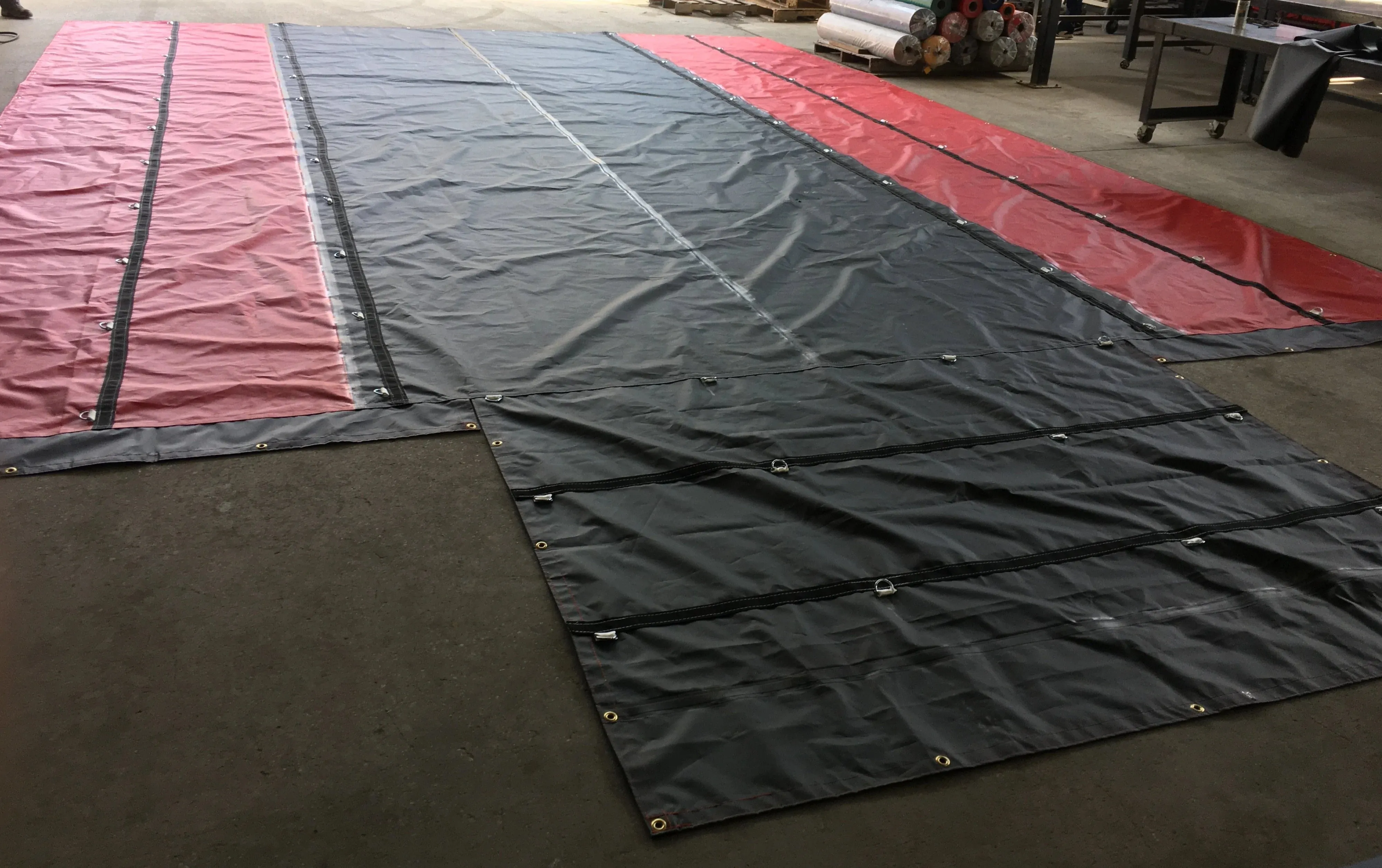 20' x 27' Tarp With 6' Drop